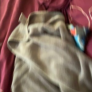 Meet your Posher, Gregory